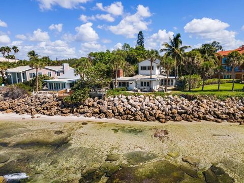 A home in SARASOTA