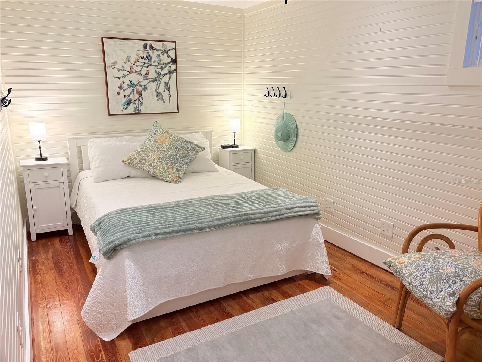 370 EAST RAILROAD - Residential