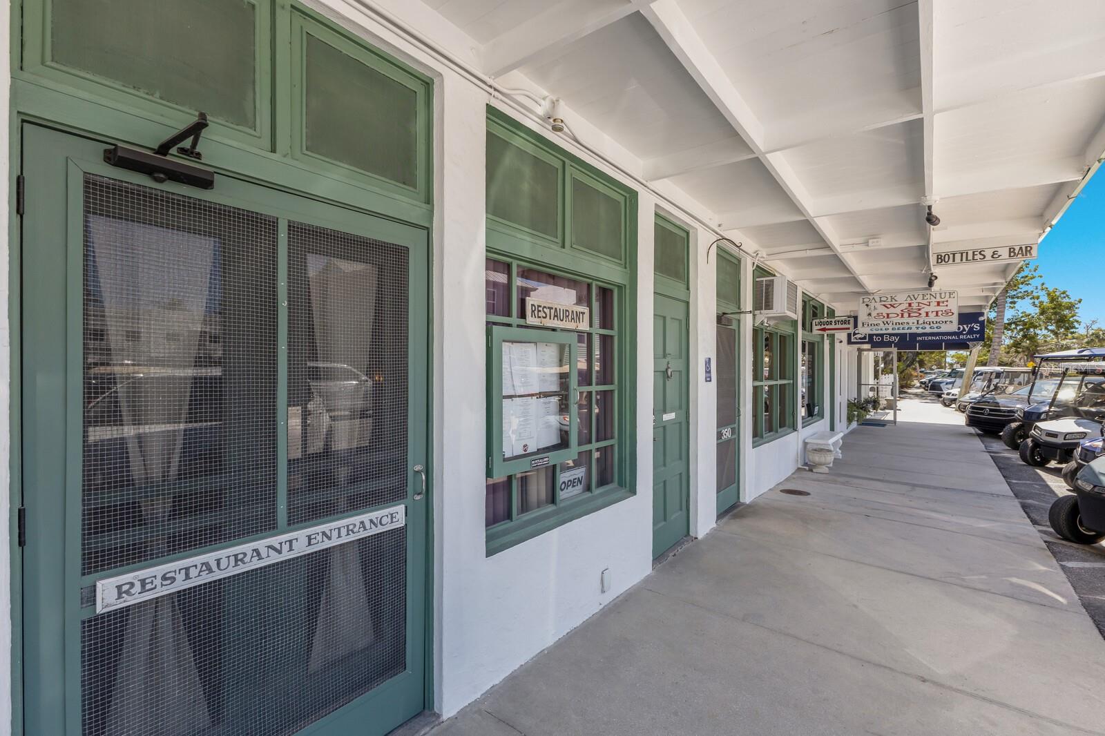 370 EAST RAILROAD - Residential