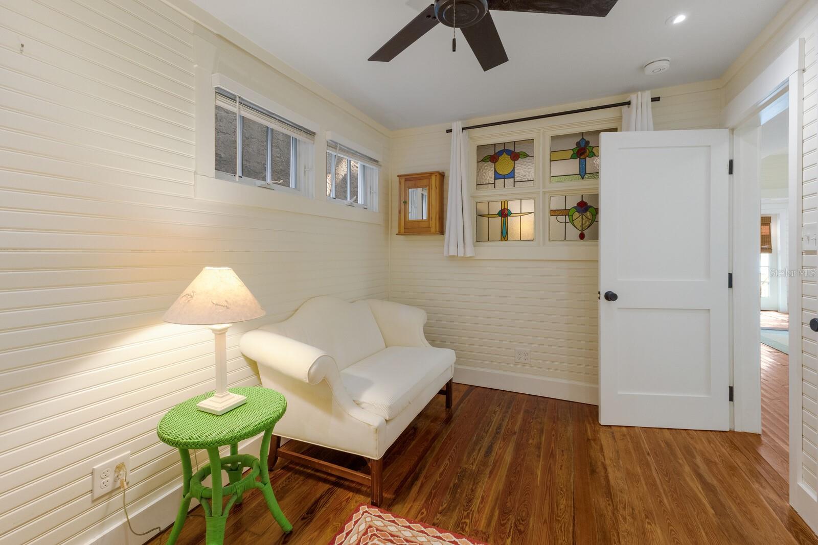 370 EAST RAILROAD - Residential