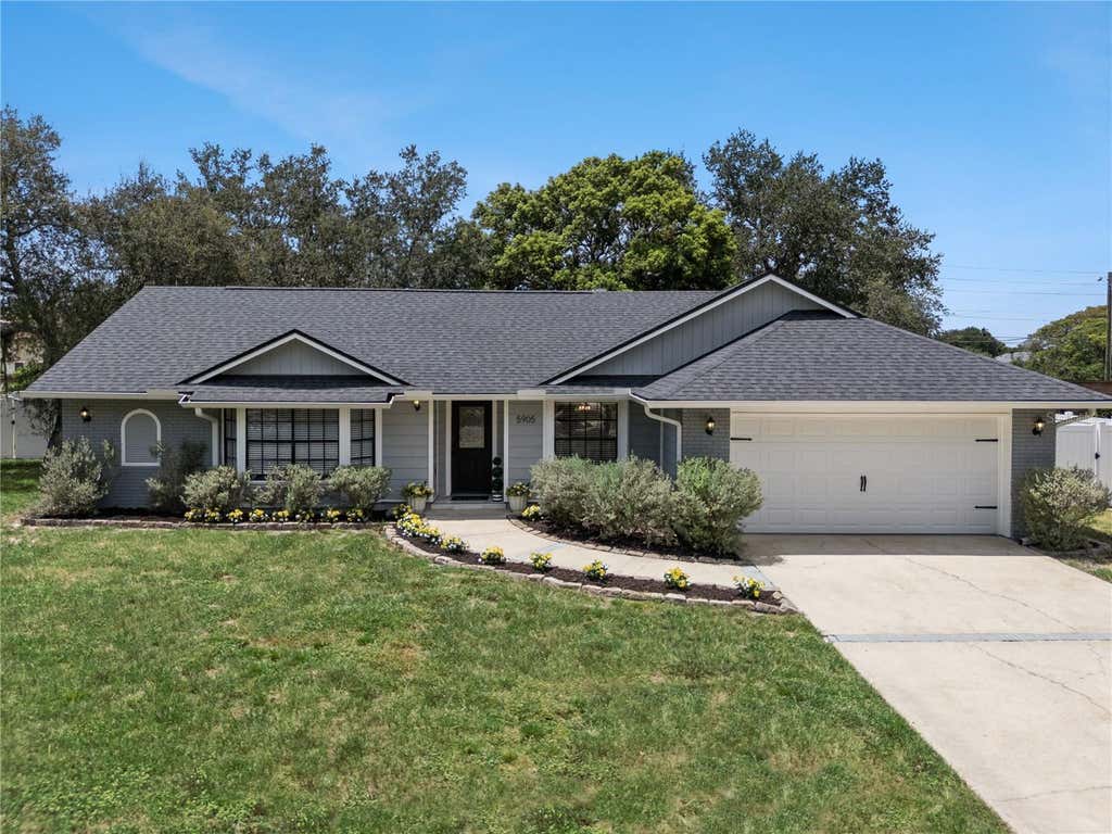 Photo of 5905 Cedar Pine Drive, Orlando, FL 32819 (MLS # O6435174)