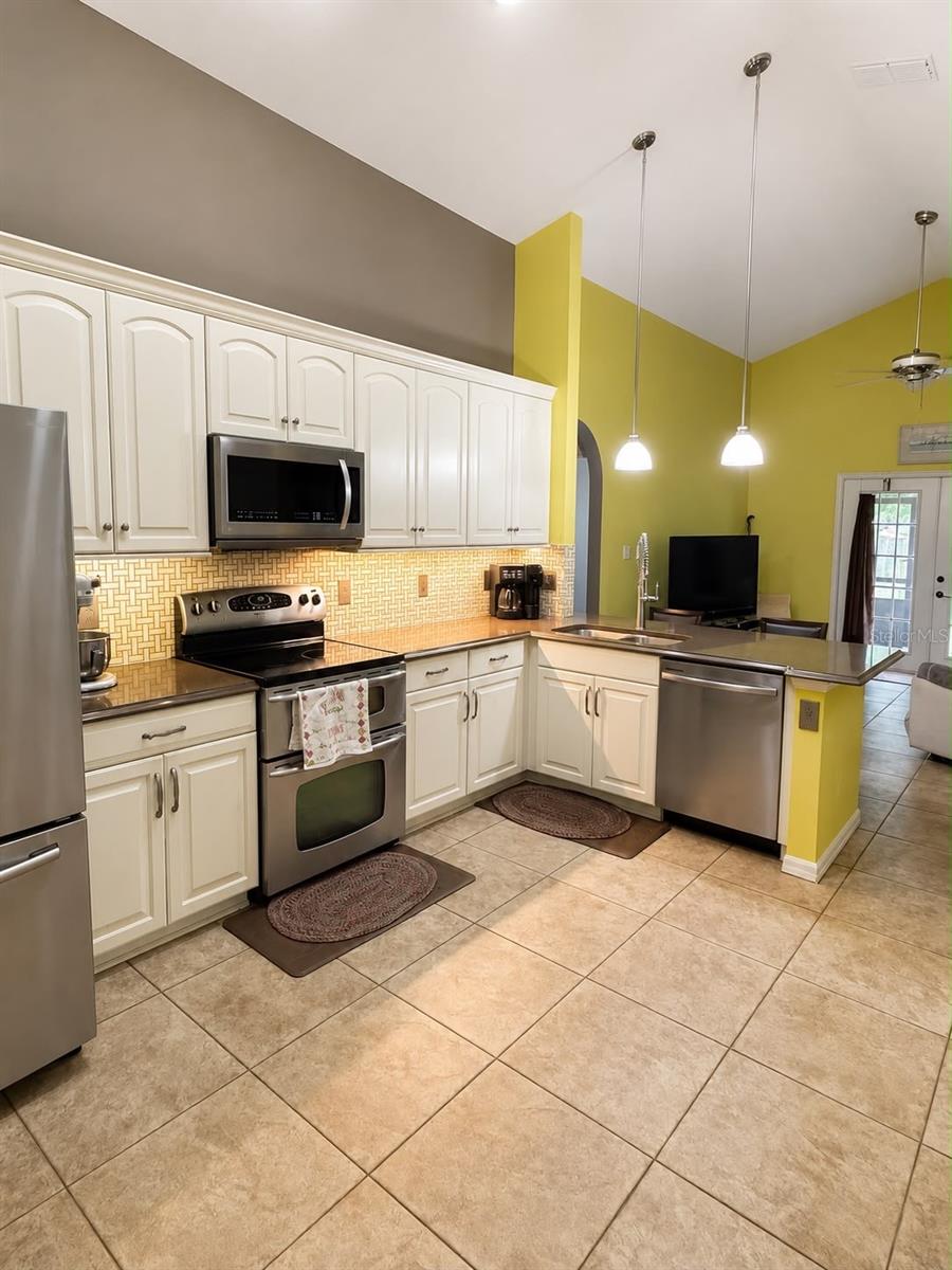 14224 RENSSELAER ROAD