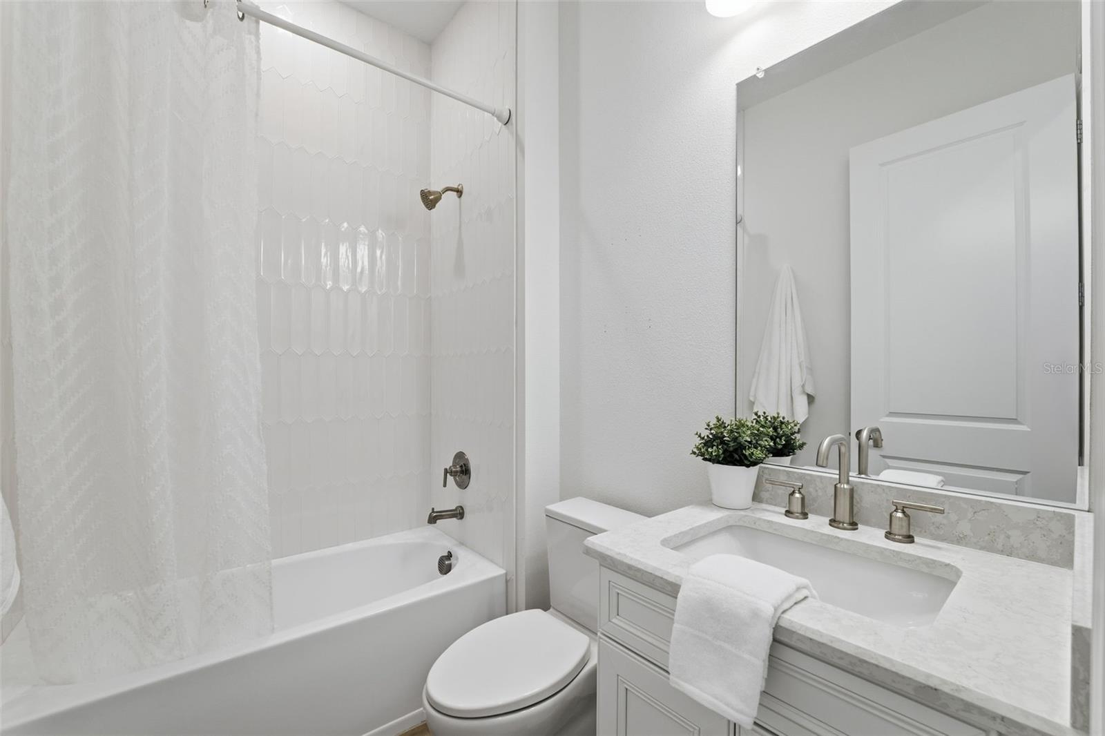 ESPLANADE/WIREGRASS RANCH PHS - Residential