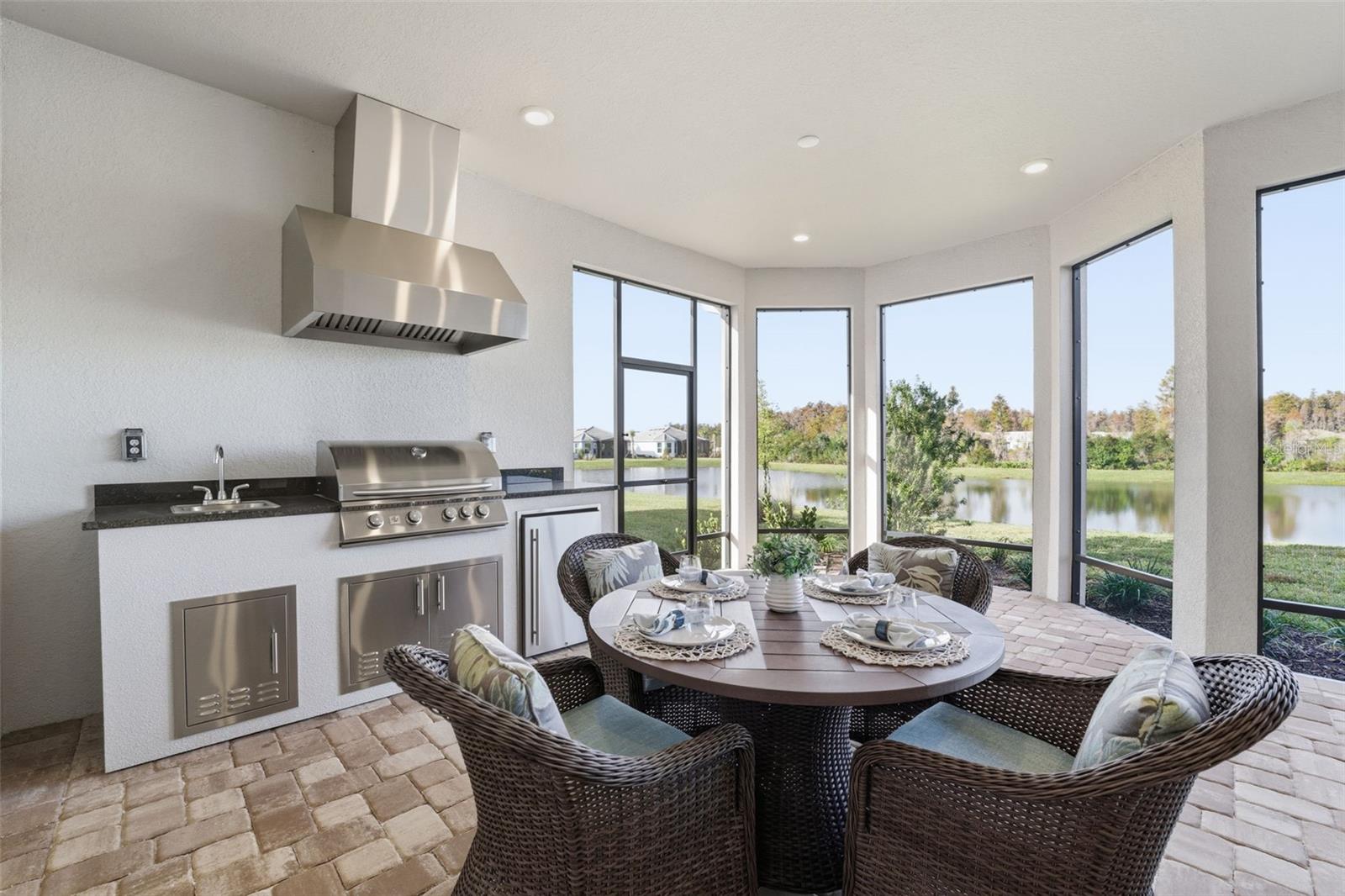 ESPLANADE/WIREGRASS RANCH PHS - Residential