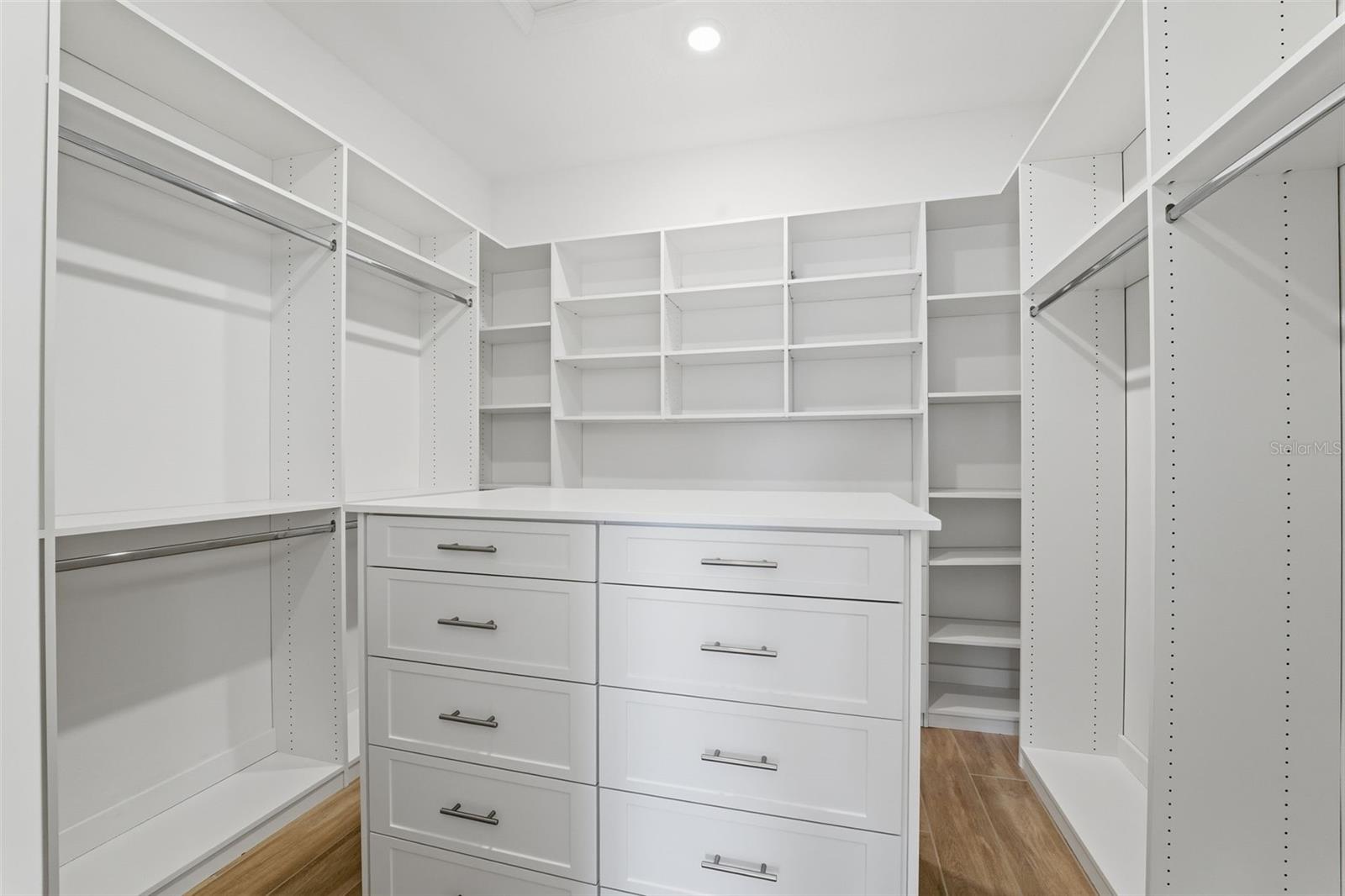 ESPLANADE/WIREGRASS RANCH PHS - Residential