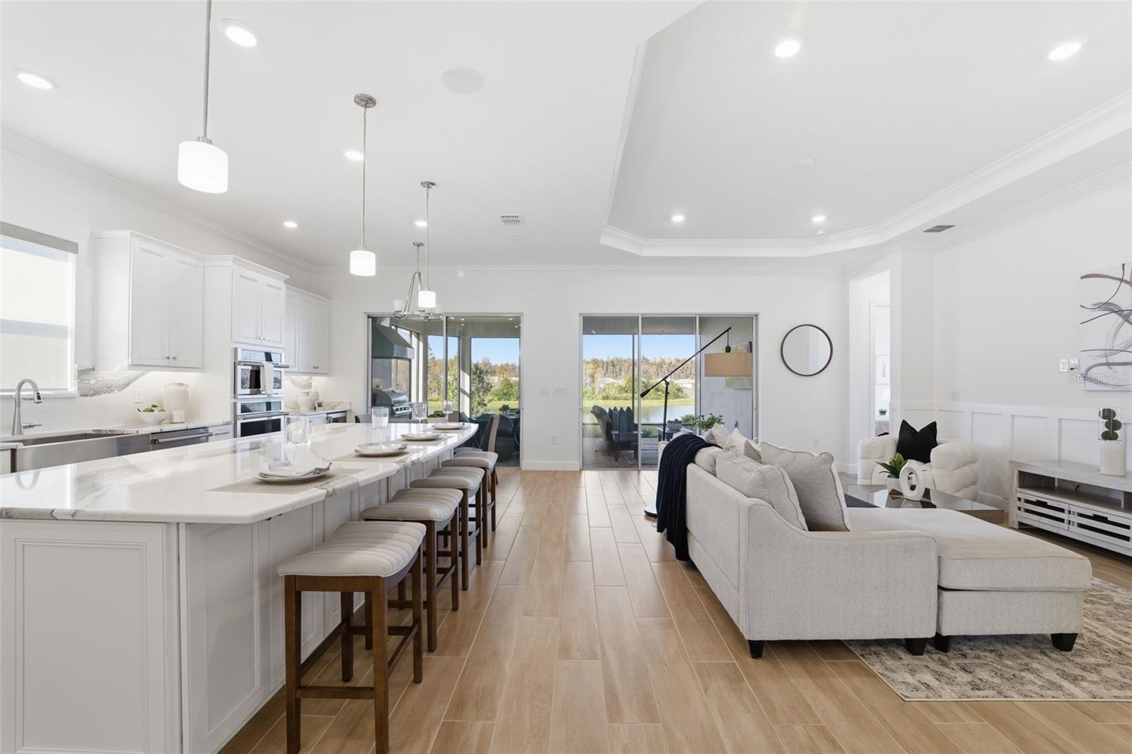 ESPLANADE/WIREGRASS RANCH PHS - Residential