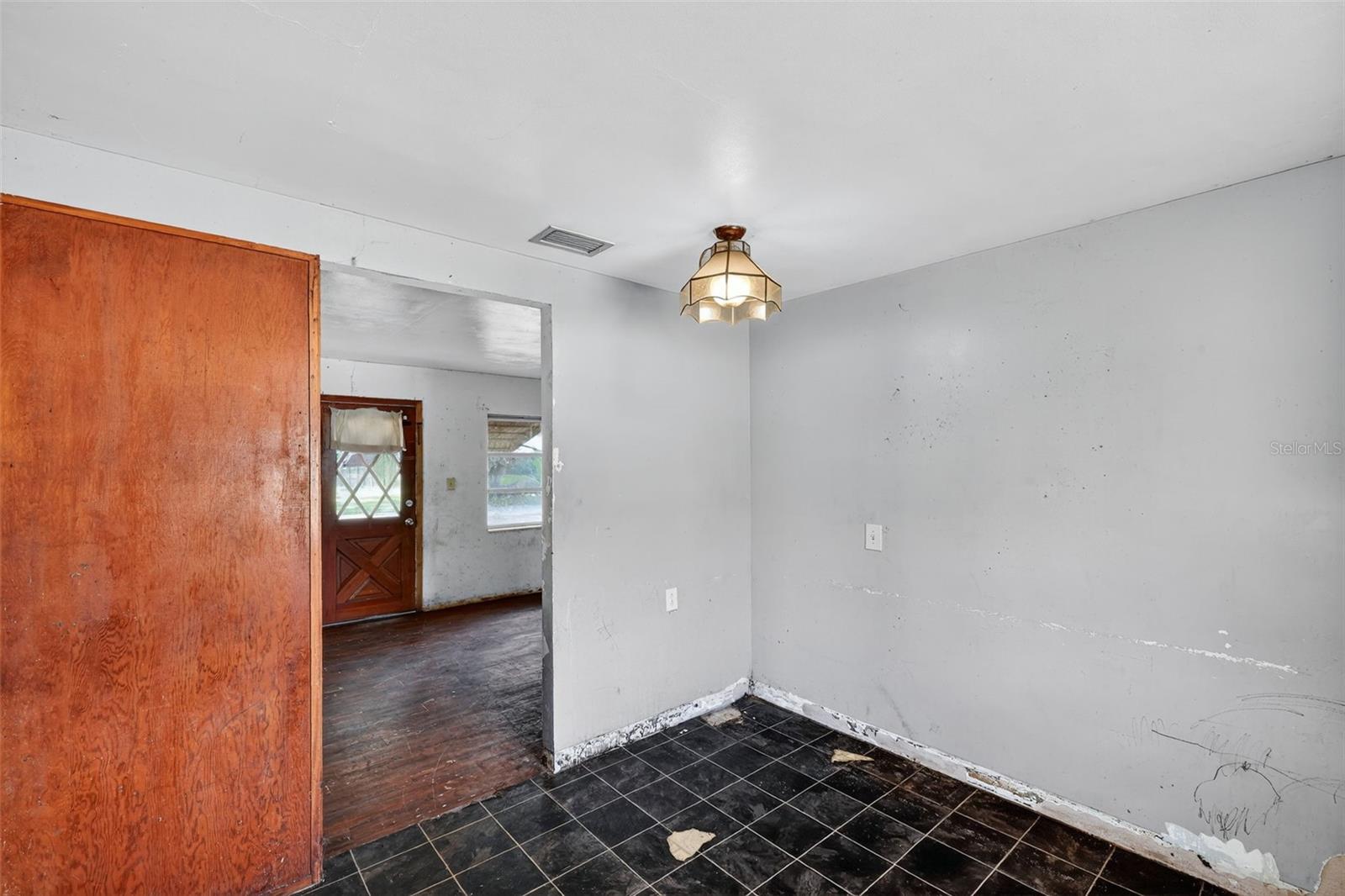ZEPHYRHILLS COLONY CO - Residential