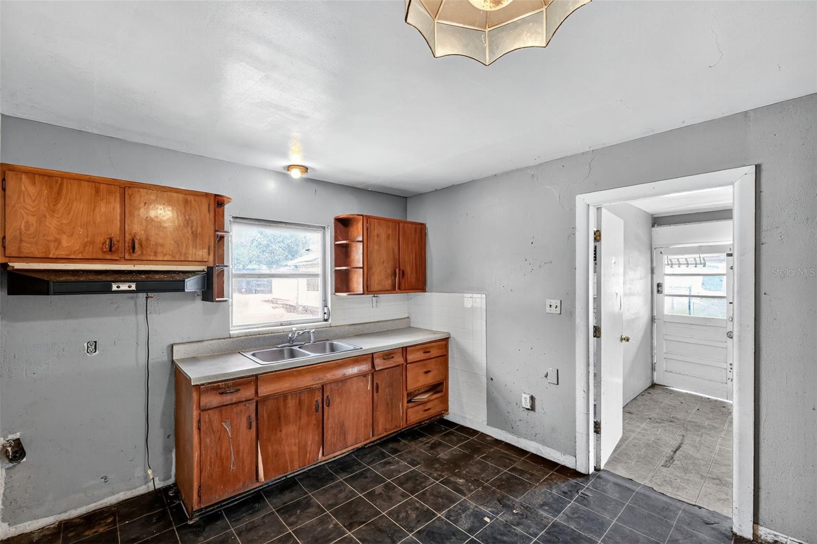 ZEPHYRHILLS COLONY CO - Residential