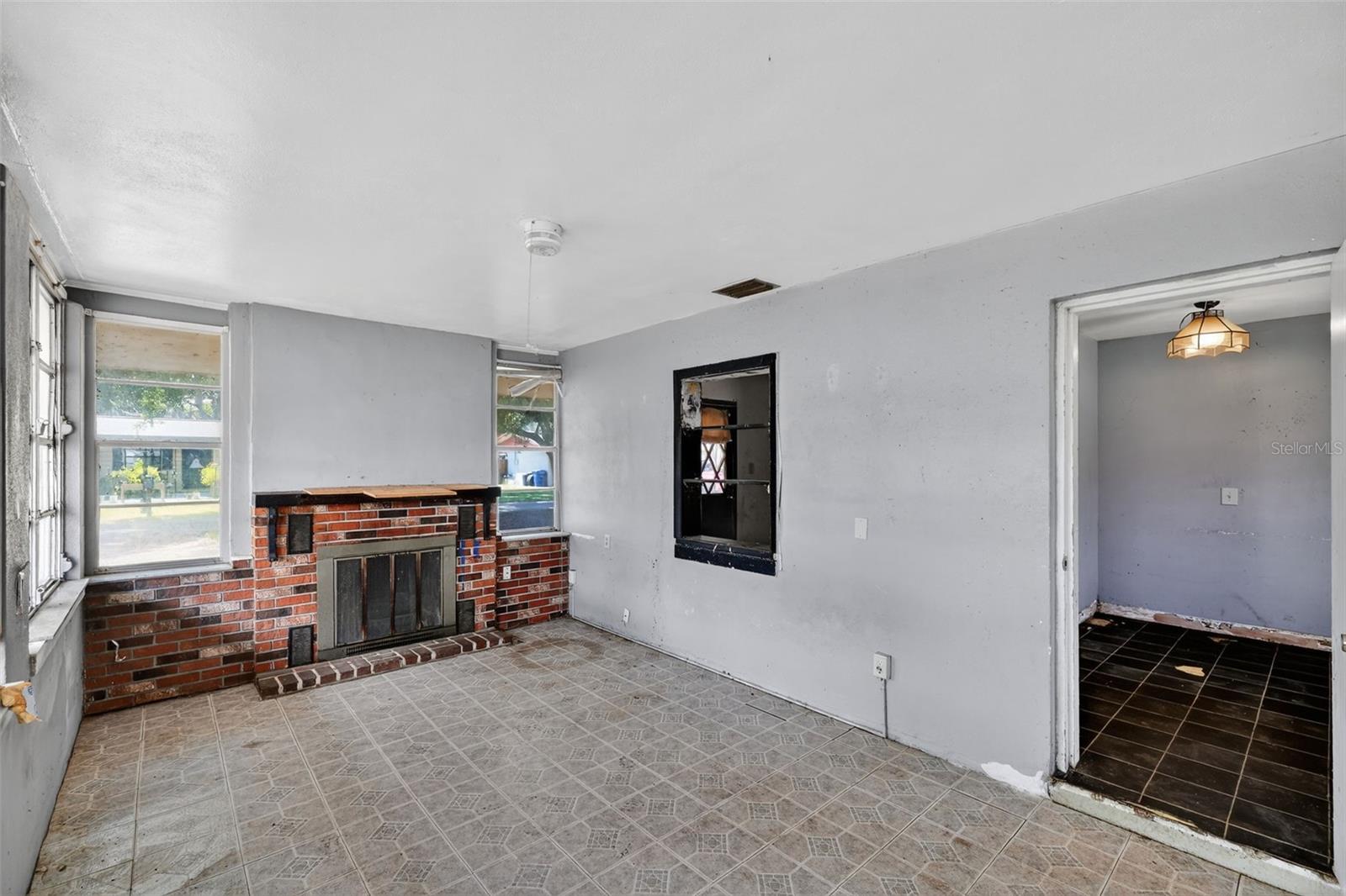 ZEPHYRHILLS COLONY CO - Residential