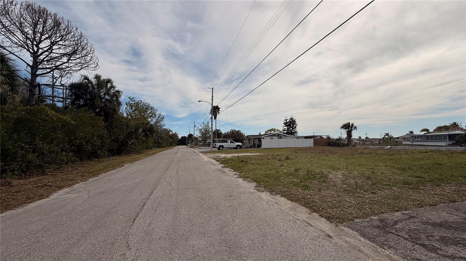 LEISURE BEACH - Residential Income