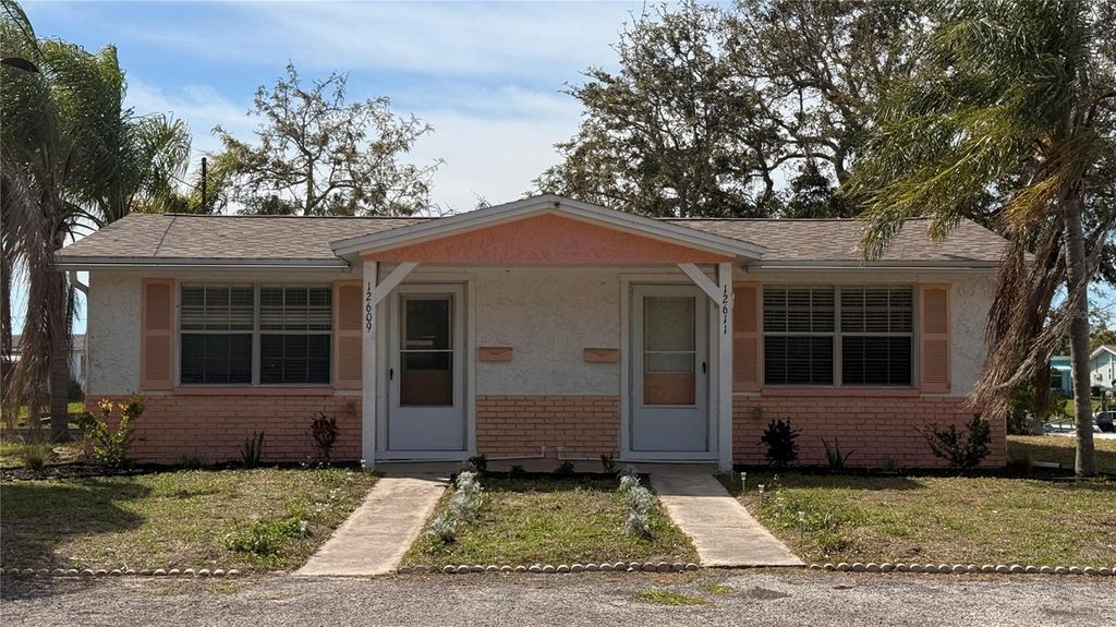 Photo of 12611 1st Isle, Hudson, FL 34667 (MLS # TB8489197)