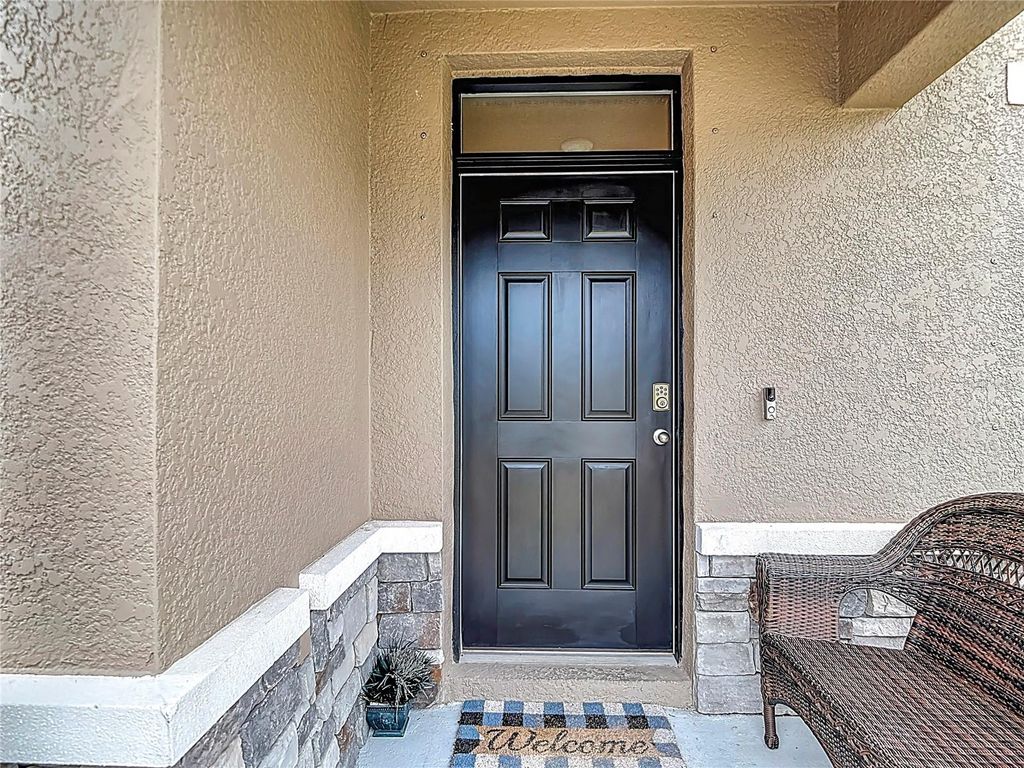 Photo of 2510 Knight Island Drive, Brandon, FL 33511 (MLS # L4959862)