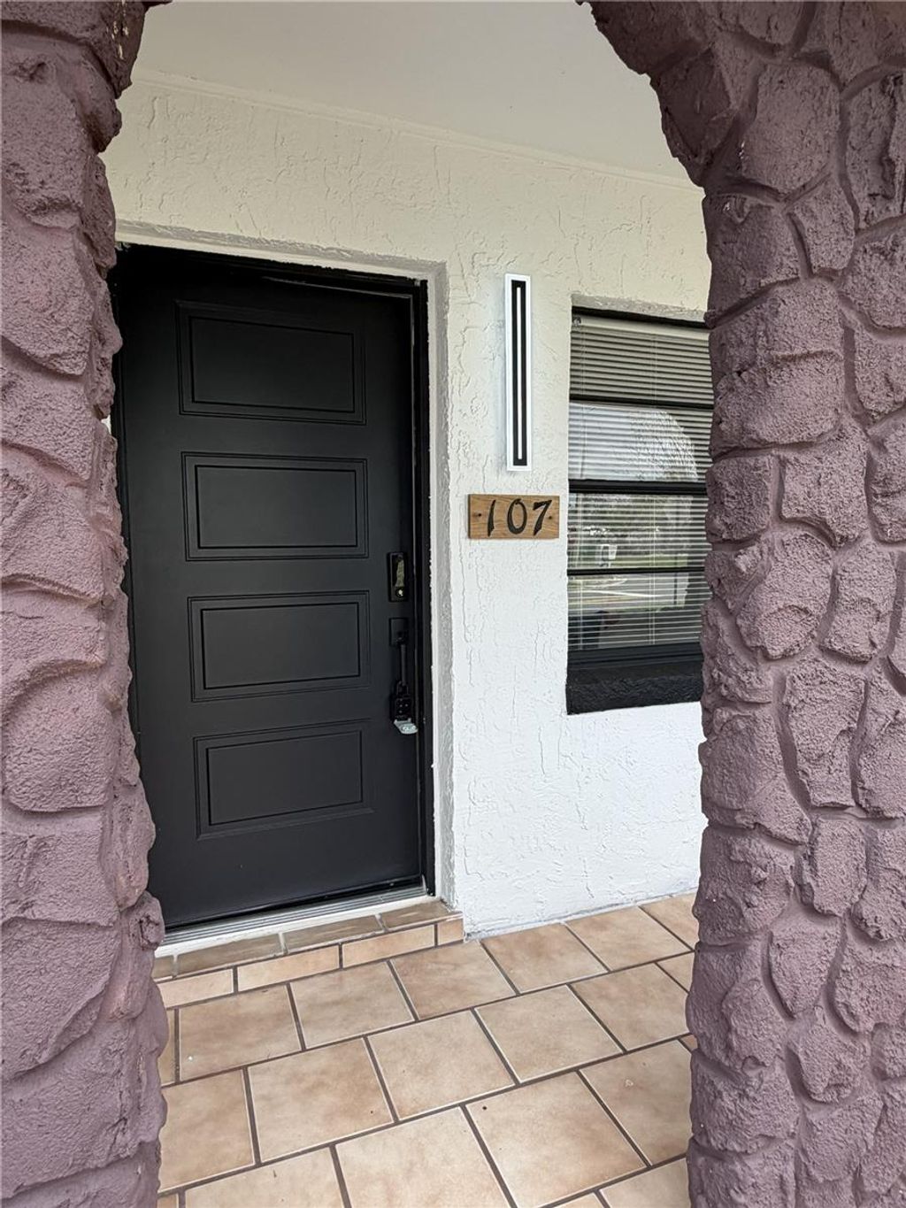 Photo of 107 Iguala Drive, Kissimmee, FL 34743 (MLS # S5145868)