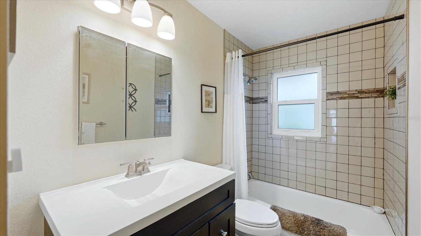 POINTE WEST - Residential