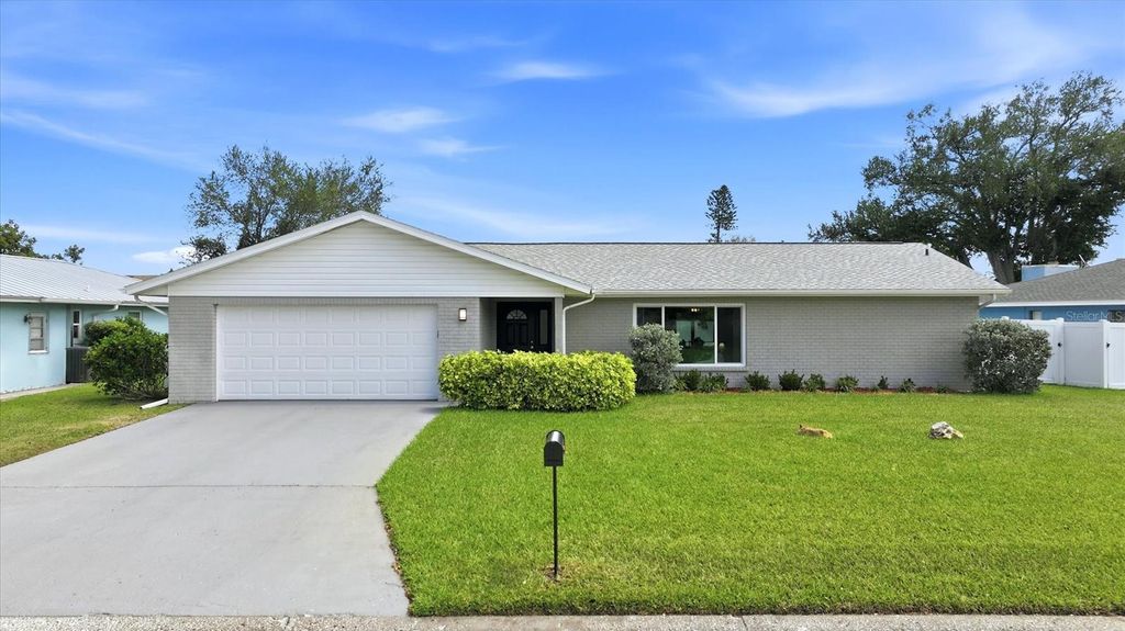 Photo of 2205 71st Street W, Bradenton, FL 34209 (MLS # A4688067)