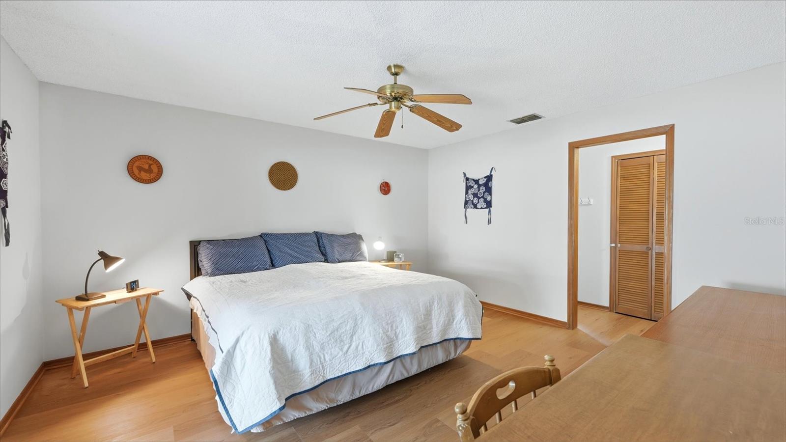 POINTE WEST - Residential