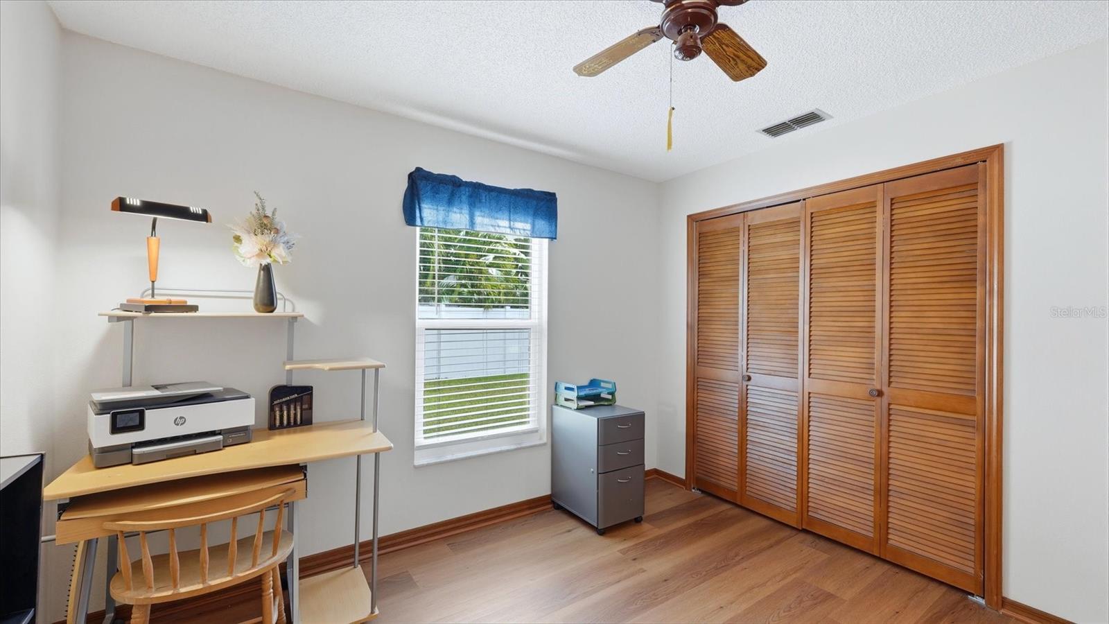 POINTE WEST - Residential