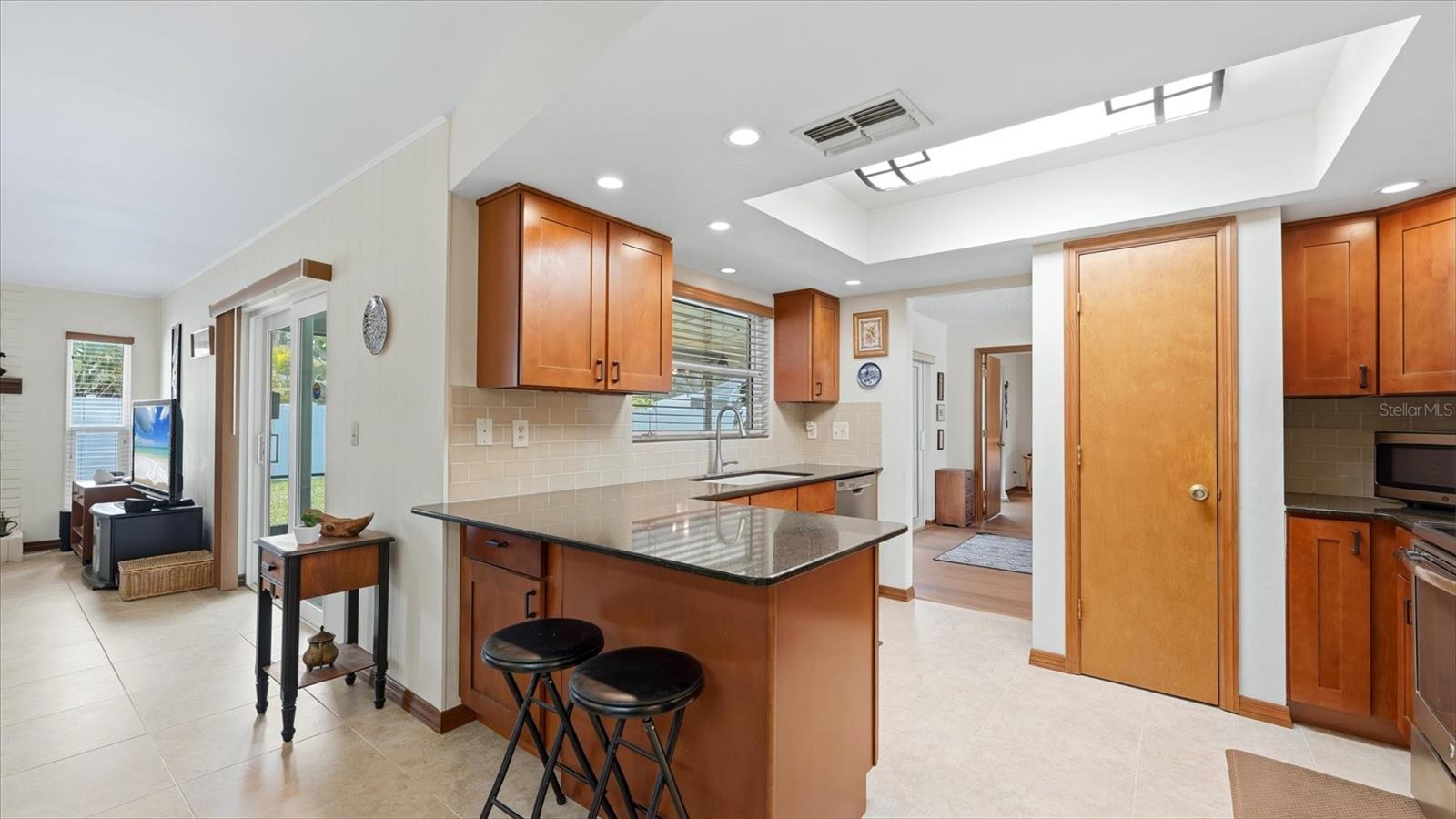 POINTE WEST - Residential