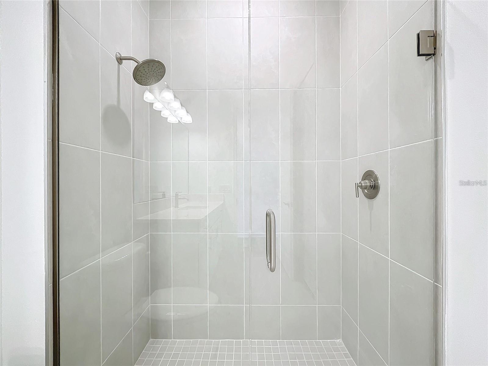 LAKES OF MOUNT DORA - Residential