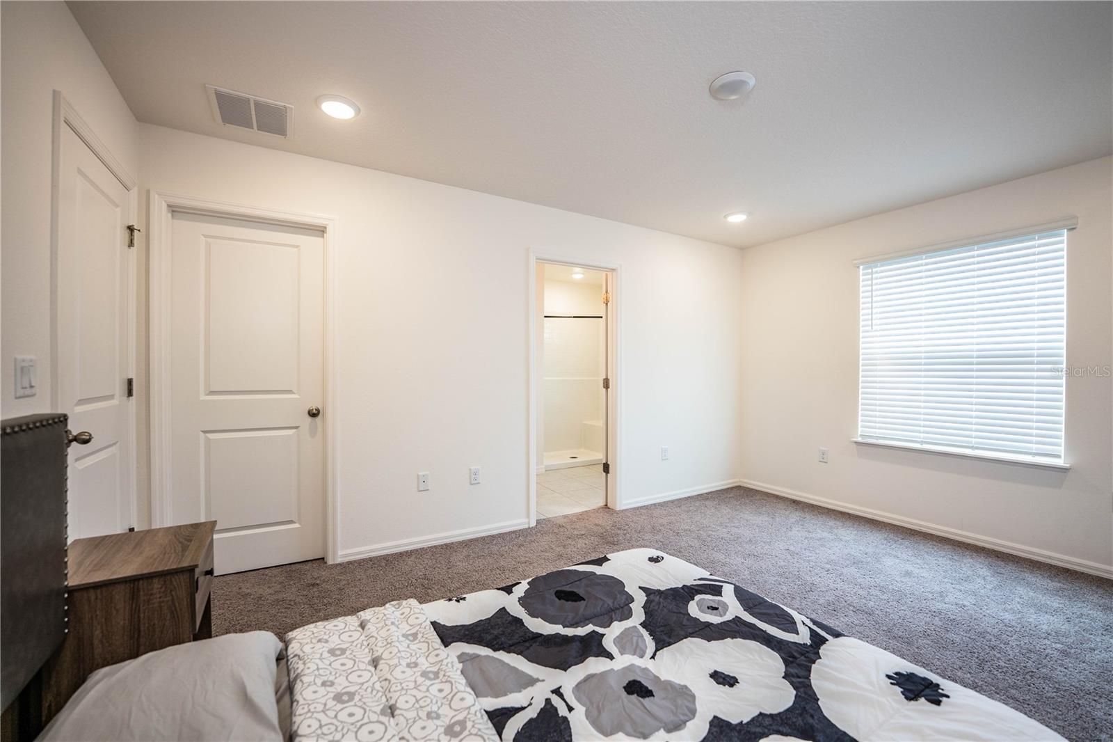 ONE COLLEGE PLACE - Residential Lease