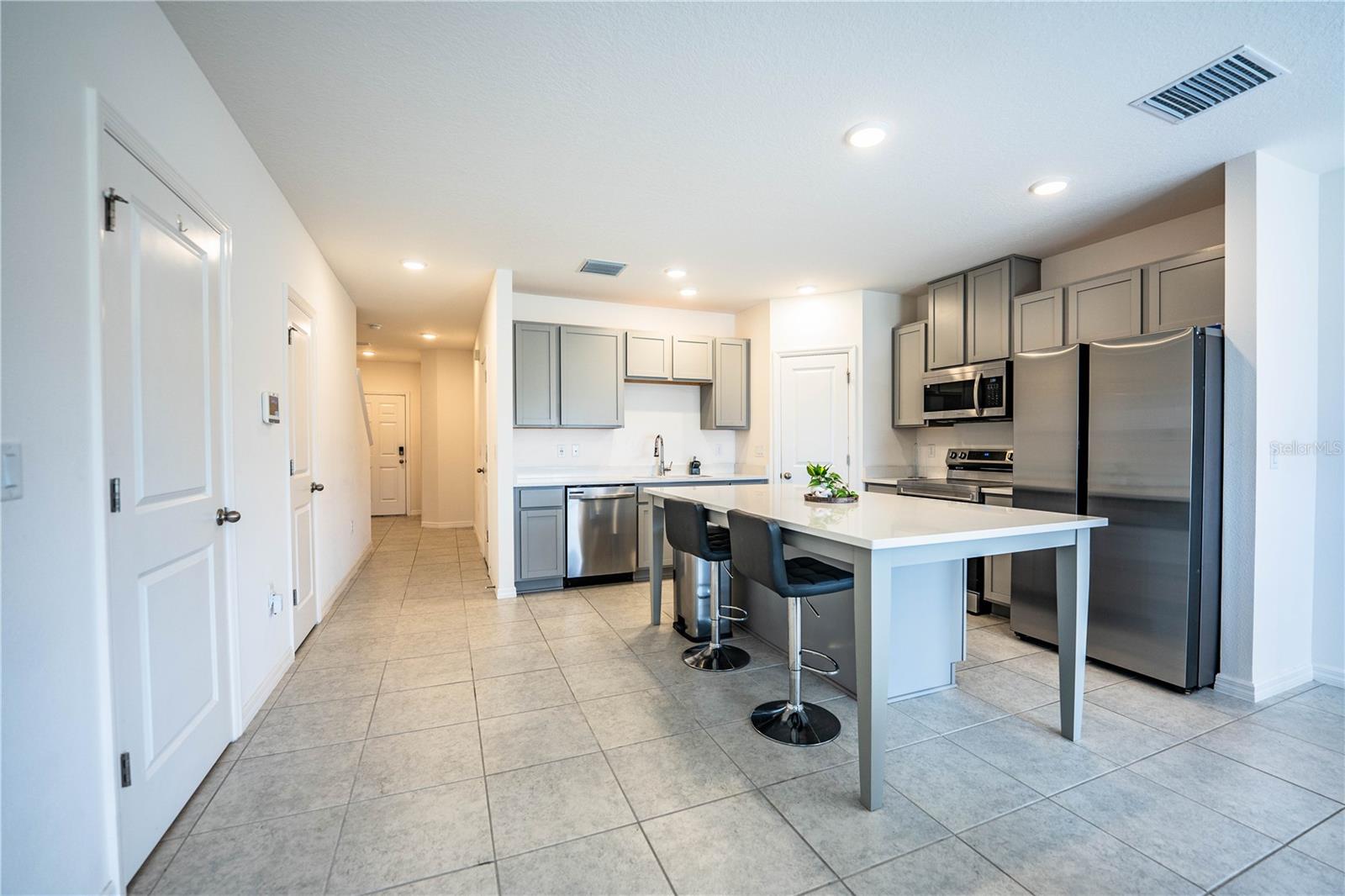 ONE COLLEGE PLACE - Residential Lease