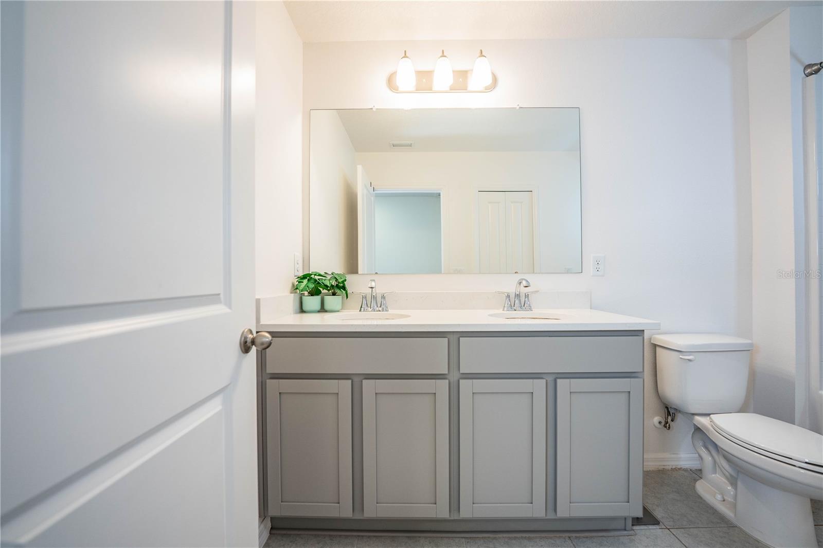 ONE COLLEGE PLACE - Residential Lease