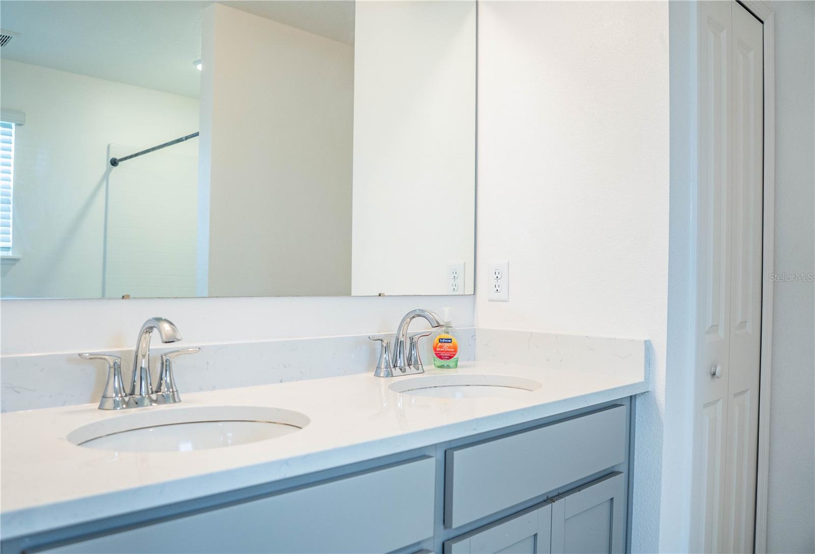 ONE COLLEGE PLACE - Residential Lease