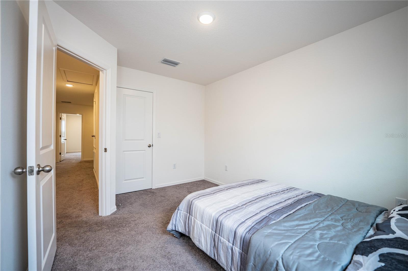 ONE COLLEGE PLACE - Residential Lease