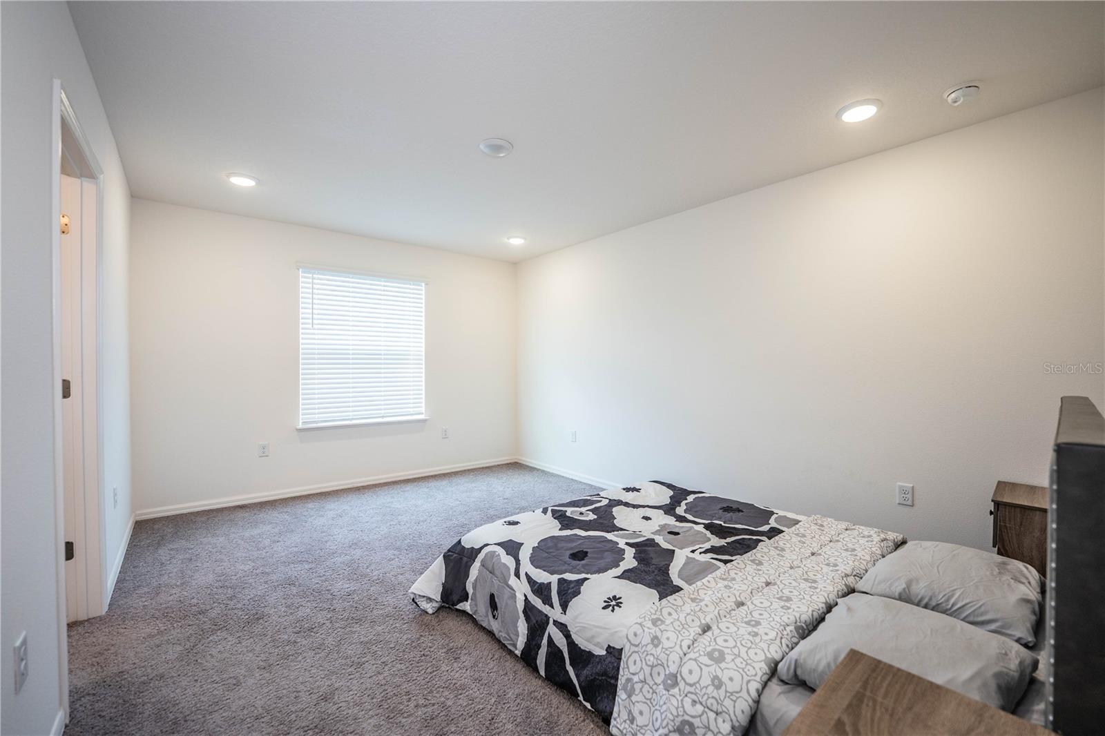 ONE COLLEGE PLACE - Residential Lease