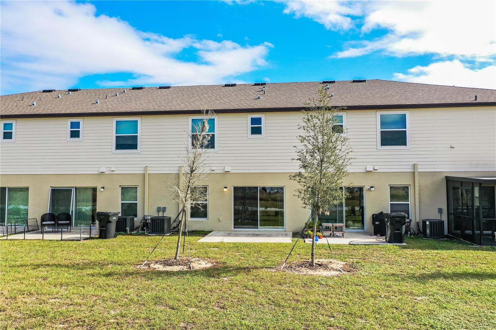 ONE COLLEGE PLACE - Residential Lease