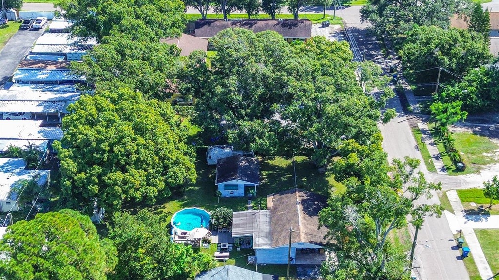 Photo of 498 Stremma Road, Largo, FL 33770 (MLS # TB8558222)
