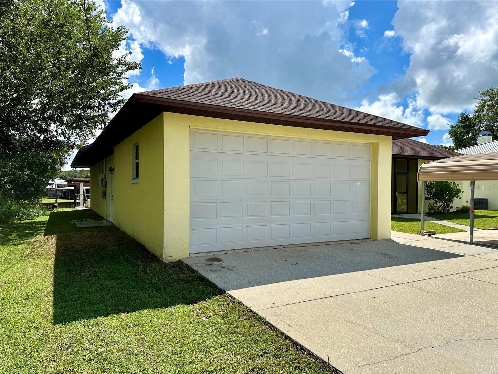 180 LAKEVIEW DRIVE