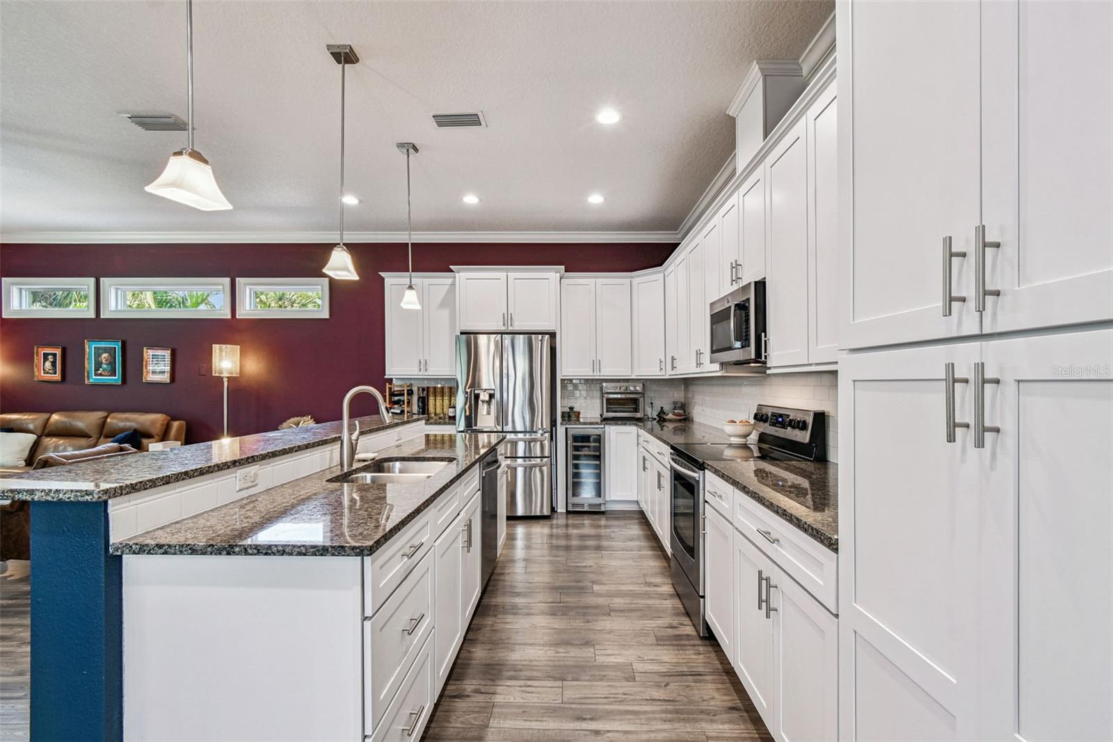 BALLAST POINT HEIGHTS - Residential