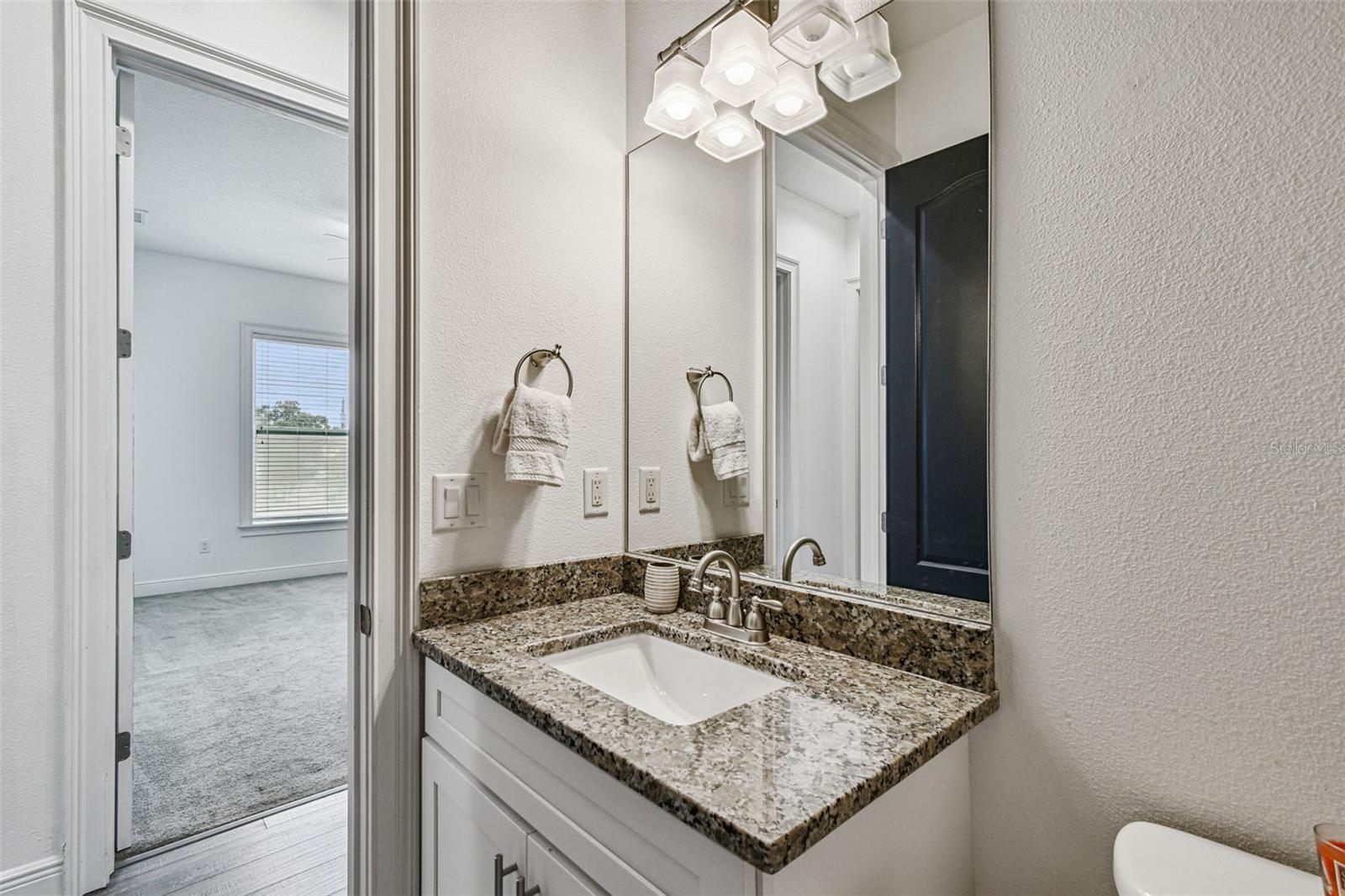 BALLAST POINT HEIGHTS - Residential