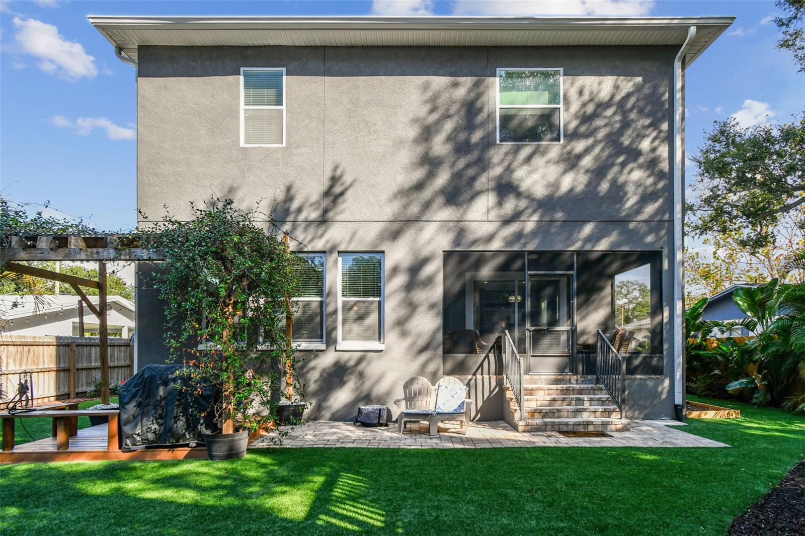 BALLAST POINT HEIGHTS - Residential