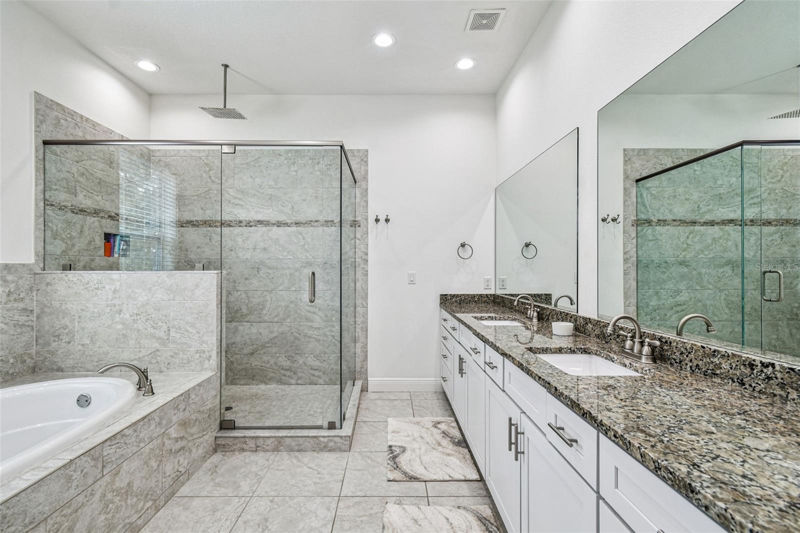 BALLAST POINT HEIGHTS - Residential