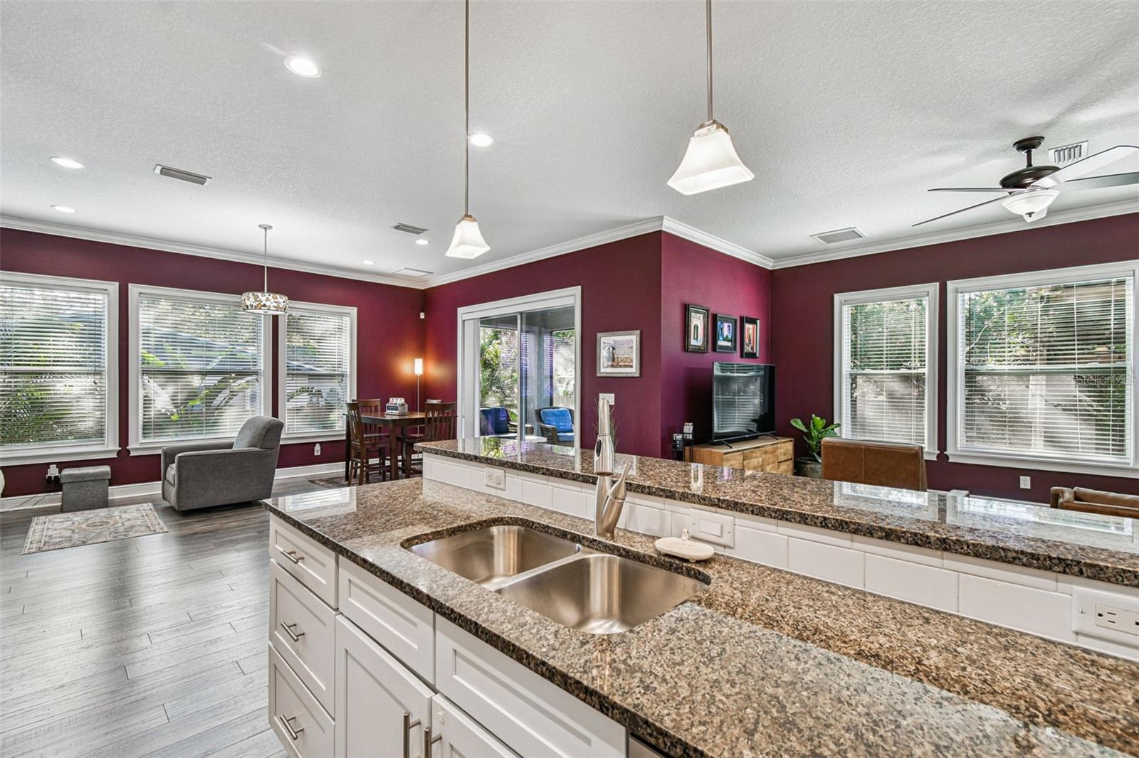 BALLAST POINT HEIGHTS - Residential