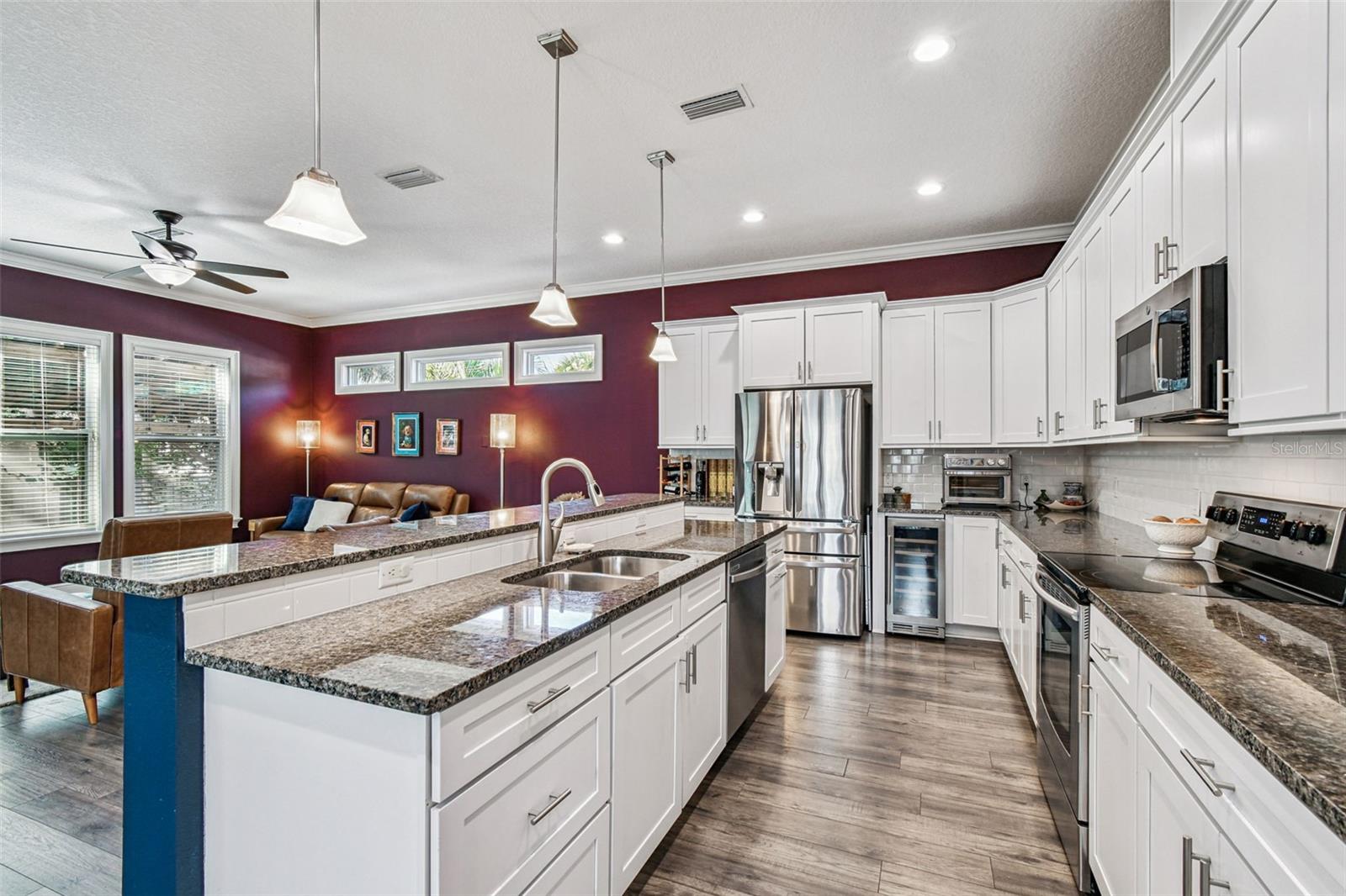 BALLAST POINT HEIGHTS - Residential