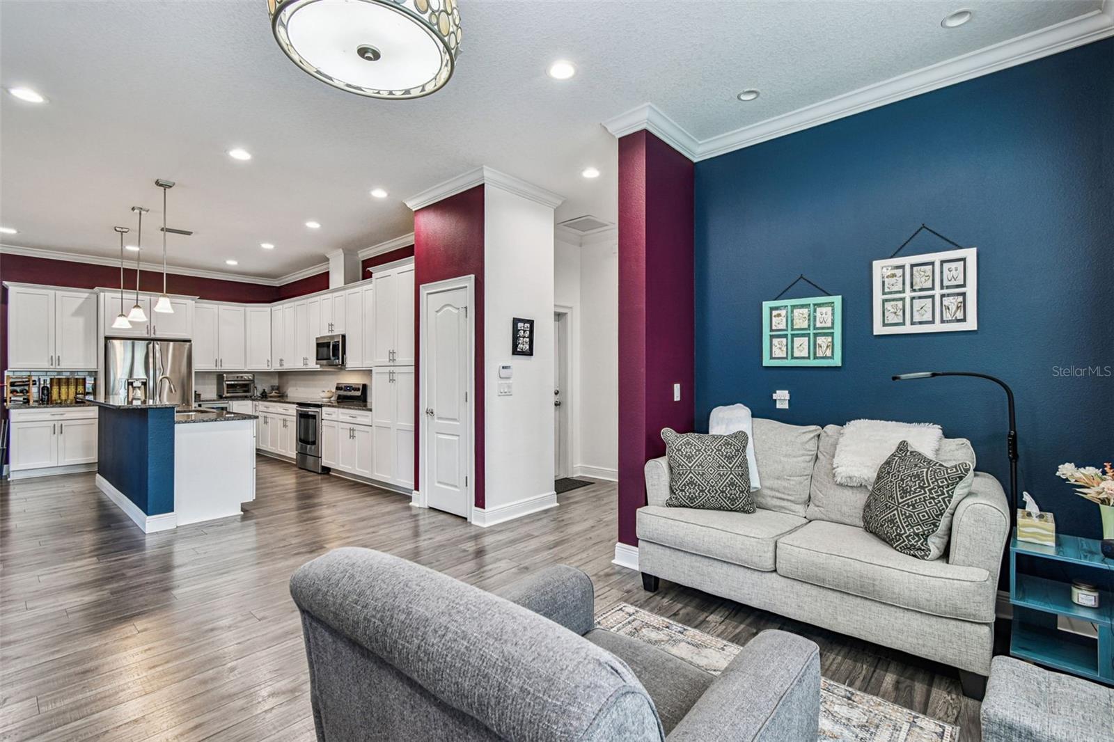 BALLAST POINT HEIGHTS - Residential