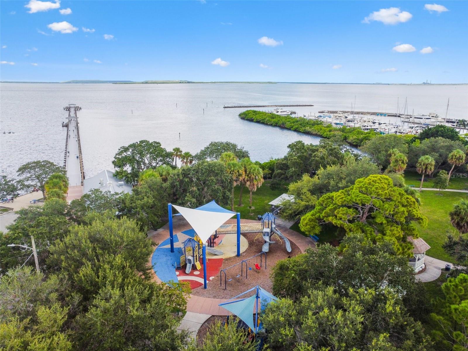 BALLAST POINT HEIGHTS - Residential