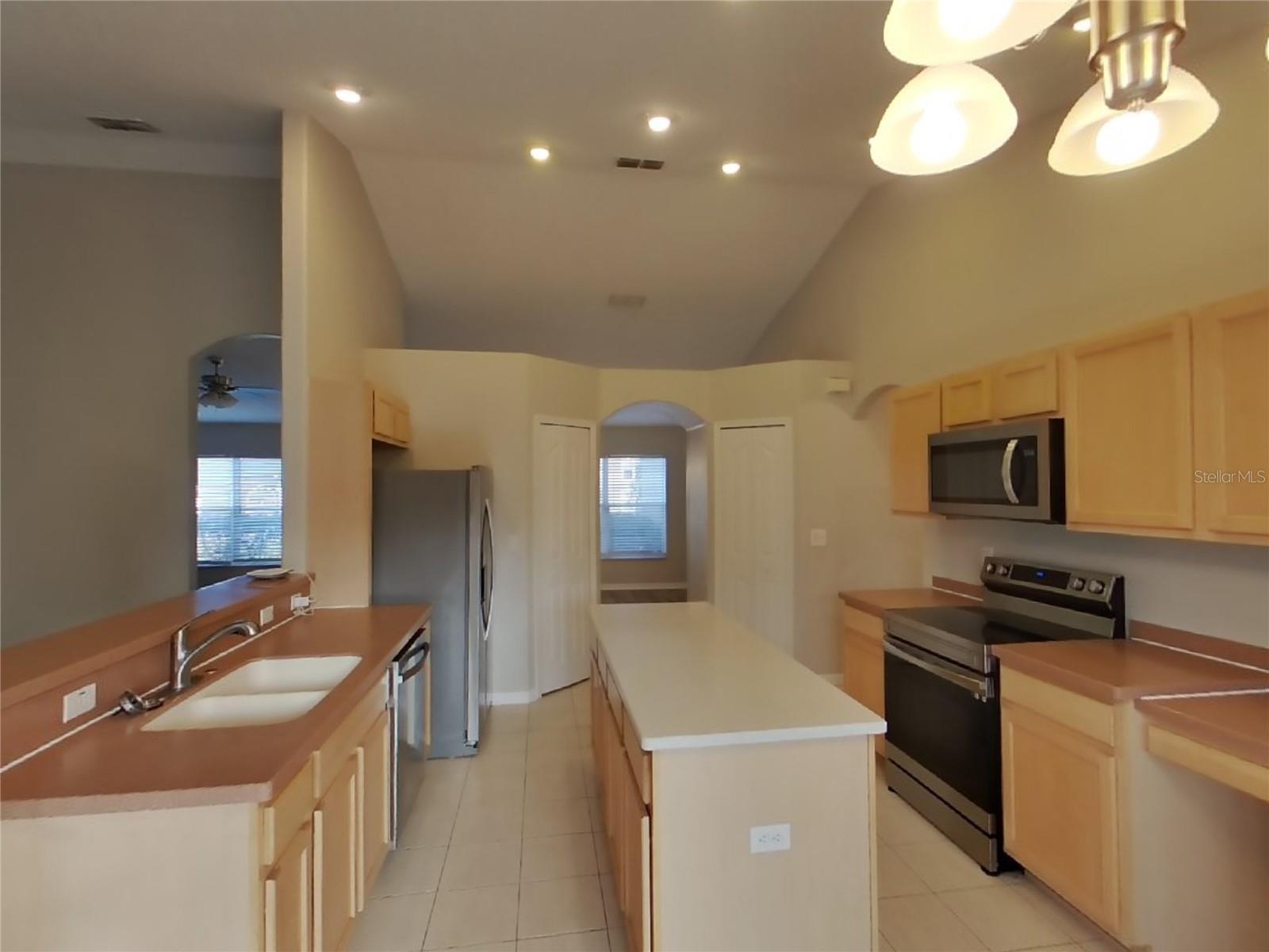 SPRING HILL - Residential Lease