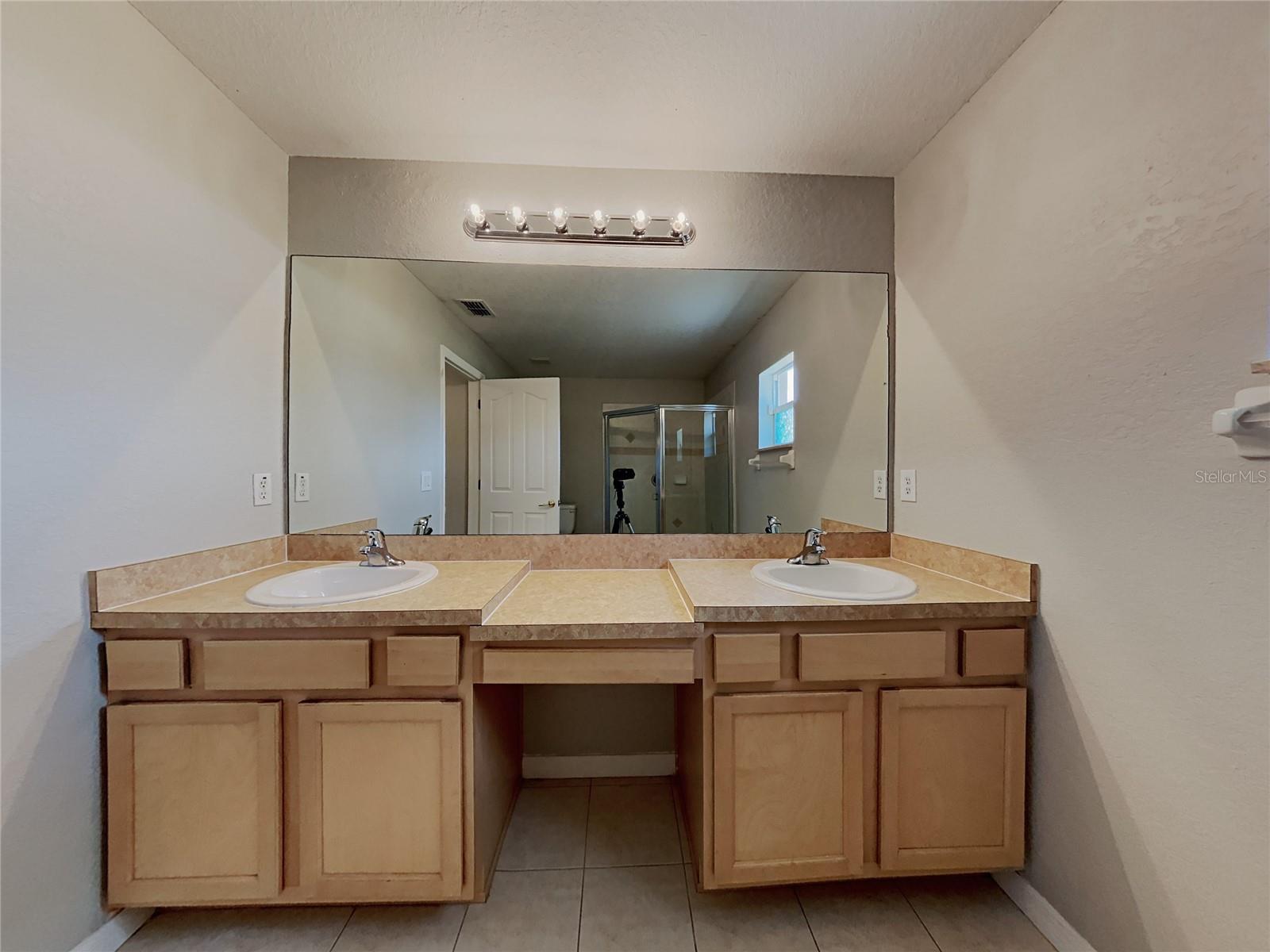 SPRING HILL - Residential Lease