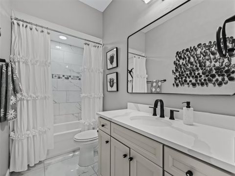 Tiny photo for 7161 NE 22nd Court Road, Ocala, FL 34479 (MLS # OM698839)