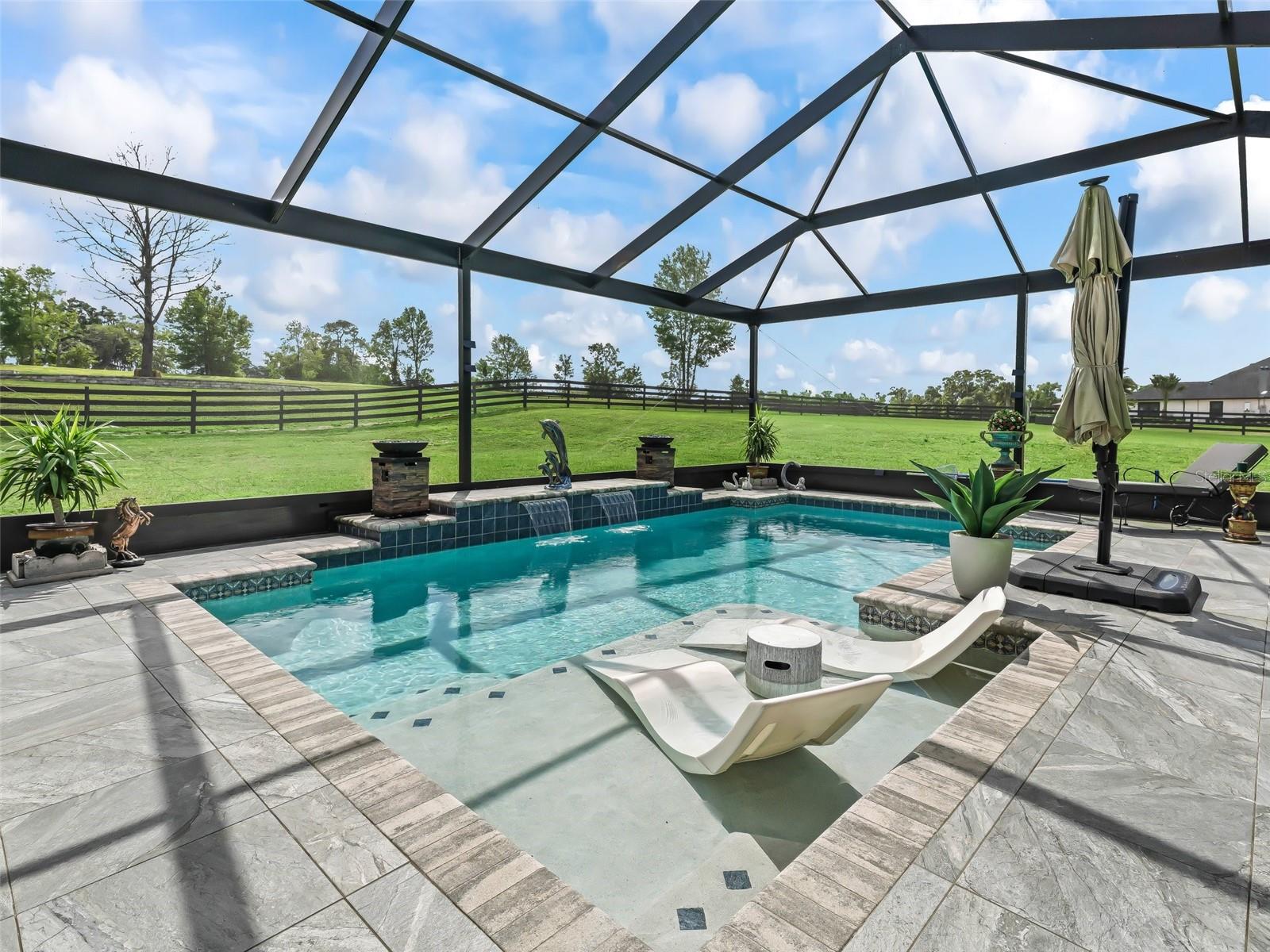 SUMMERHILL - Residential