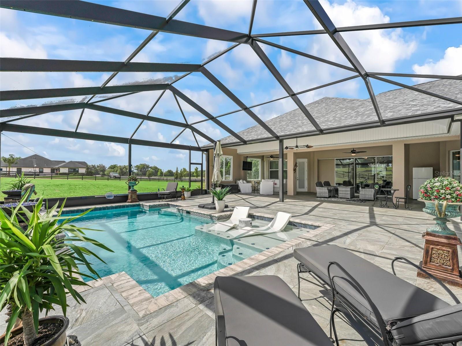 SUMMERHILL - Residential