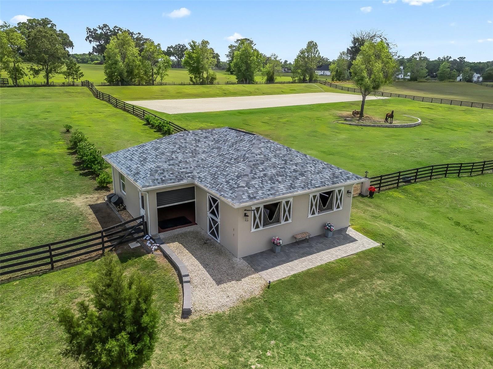 SUMMERHILL - Residential