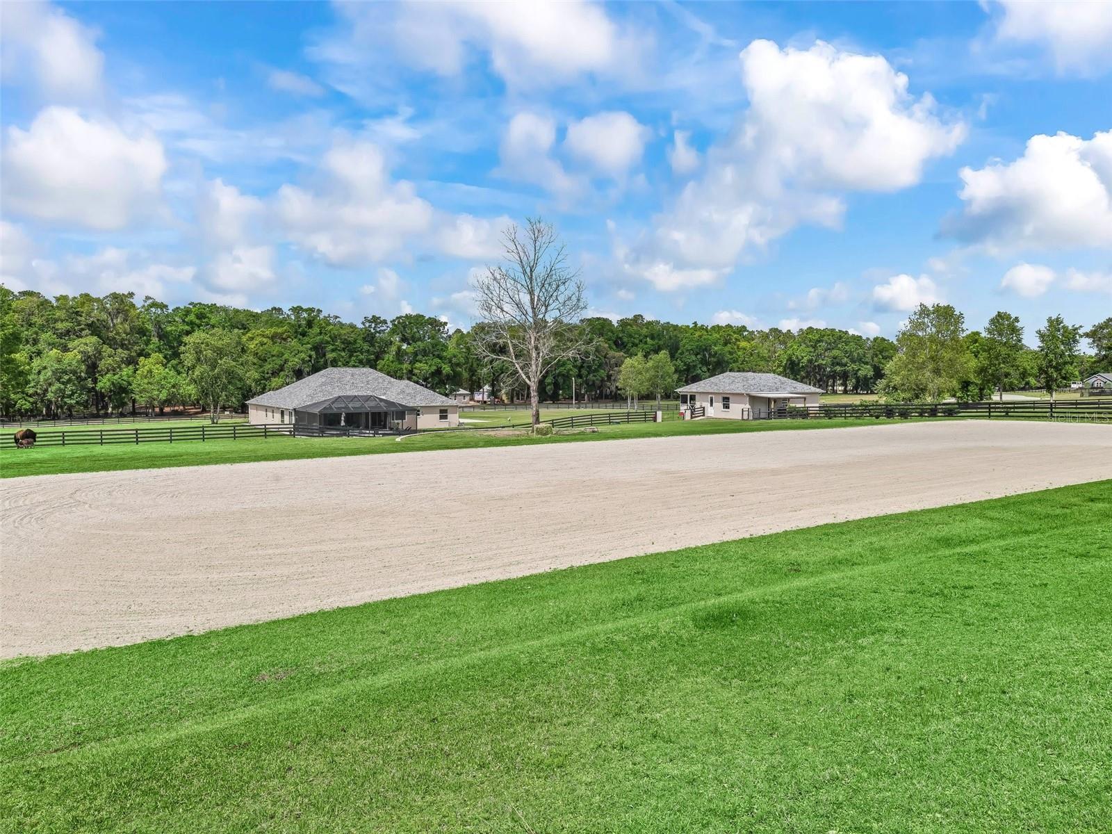 SUMMERHILL - Residential