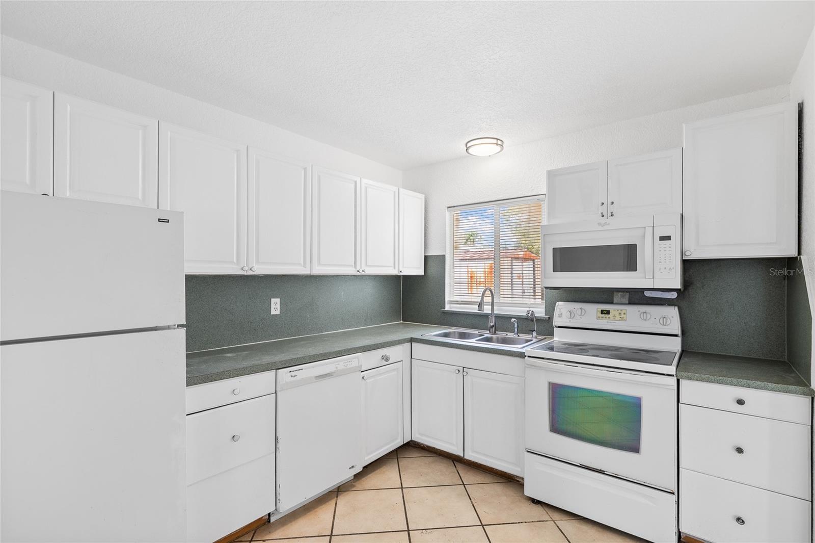 BELL-CHEER SUB - Residential