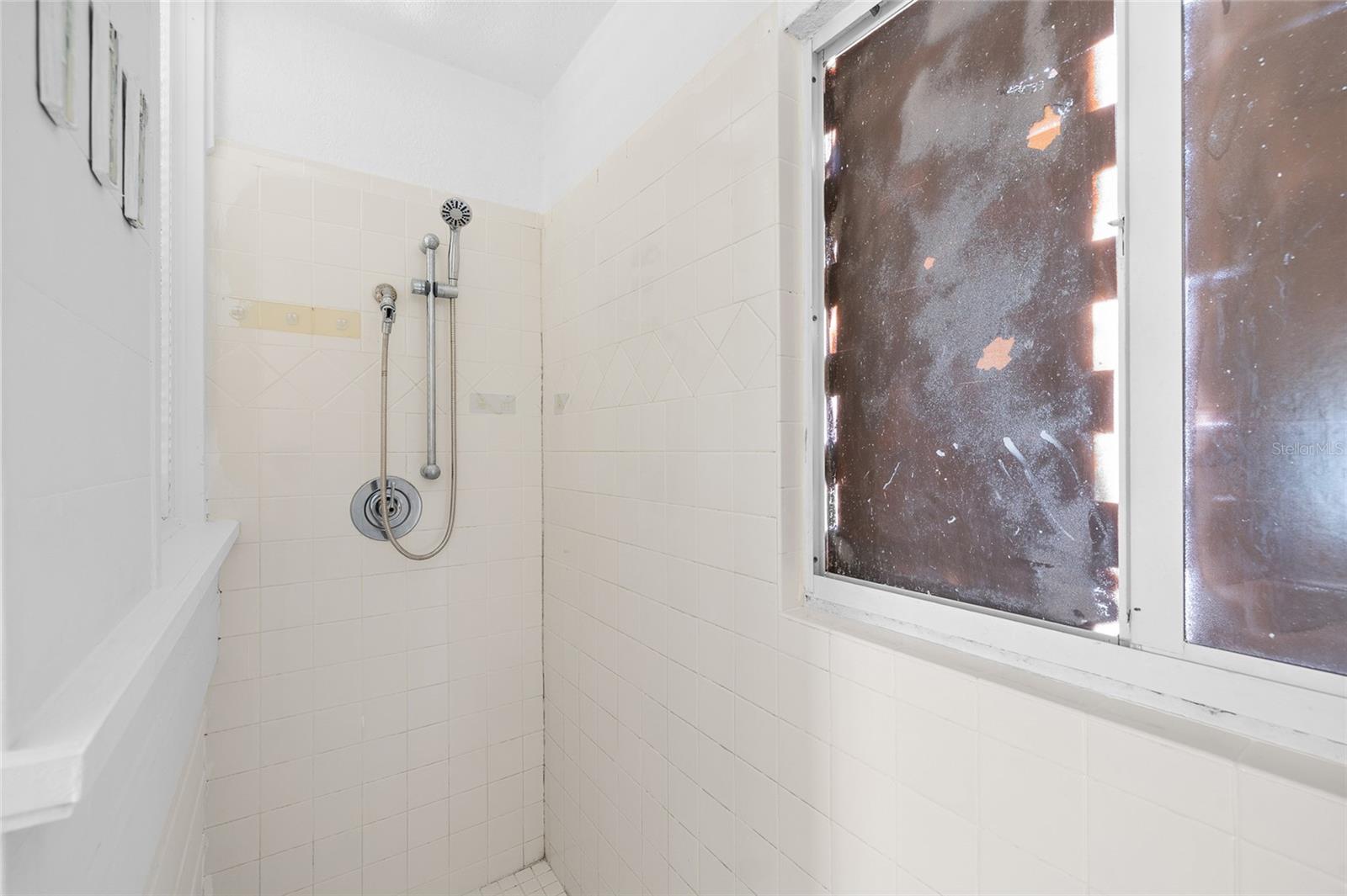 BELL-CHEER SUB - Residential