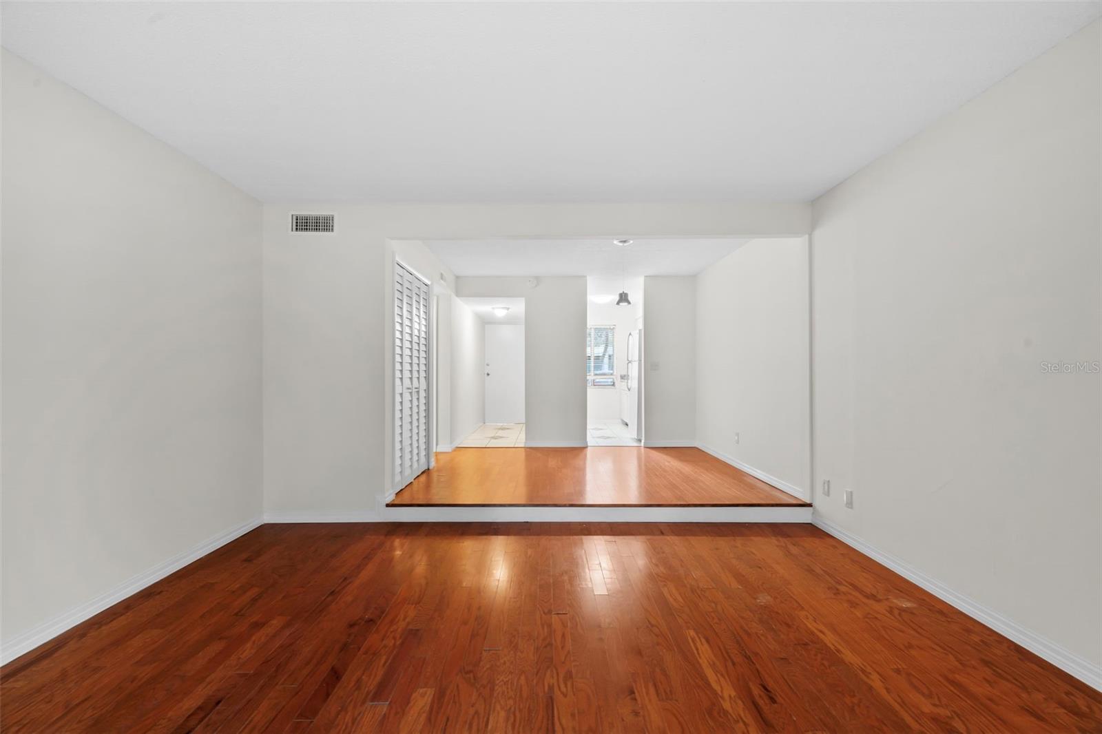 PLACE ONE A CONDO - Residential